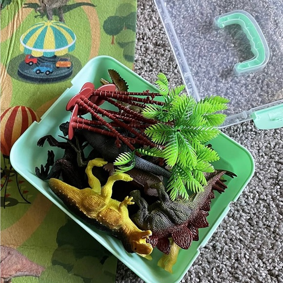 Kids Dinosaur play set - Picture 4 of 12